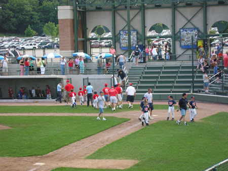 Milwaukee_Baseball_7_30_05___7_31_05_00601.jpg